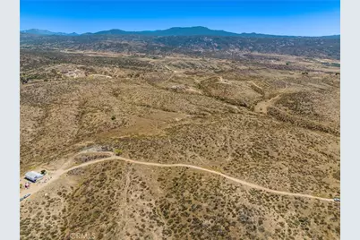 0 571-480-003, Hemet, CA 92544 - Photo 1