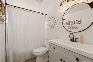 9702 Stonybrook Dr, Anaheim, CA 92804 - Photo 18