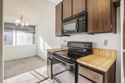 8535 W West Knoll #209, West Hollywood, CA 90069 - Photo 6
