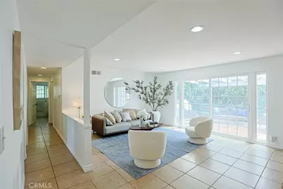 990 S Siet Place, Anaheim, CA 92806 - Photo 12