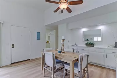 8877 Tulare #313-B, Huntington Beach, CA 92646 - Photo 10