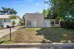 893 E 5th, Beaumont, CA 92223 - Photo 2
