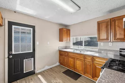 893 E 5th, Beaumont, CA 92223 - Photo 14