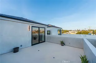 422 20th St, Huntington Beach, CA 92648 - Photo 38