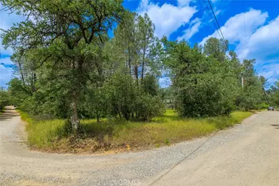 1720 McKinney, Redding, CA 96003 - Photo 1