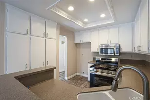 411 Bryson Springs, Costa Mesa, CA 92627 - Photo 18