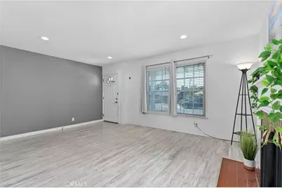 320 E 44th, Long Beach, CA 90807 - Photo 8