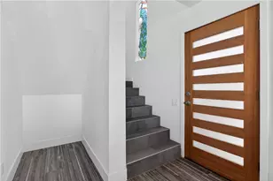 2212 W Oceanfront, Newport Beach, CA 92663 - Photo 28