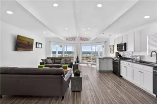 2212 W Oceanfront, Newport Beach, CA 92663 - Photo 28