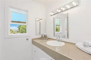 370 S Yorkshire, Anaheim, CA 92808 - Photo 56