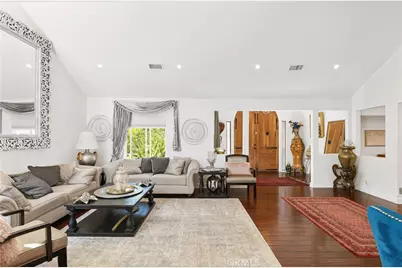 370 S Yorkshire, Anaheim, CA 92808 - Photo 26