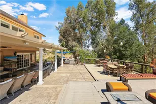 370 S Yorkshire, Anaheim, CA 92808 - Photo 10