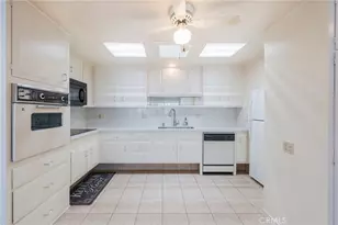 1681 Tam O Shanter Road #M12 10H, Seal Beach, CA 90740 - Photo 14
