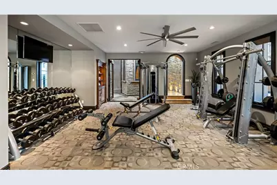 22791 Tindaya, Mission Viejo, CA 92692 - Photo 18