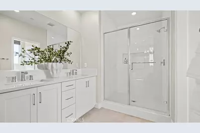 812 Sonia, Irvine, CA 92618 - Photo 12