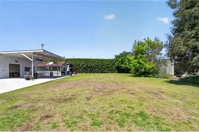 17066 Palmdale, Huntington Beach, CA 92647 - Photo 10