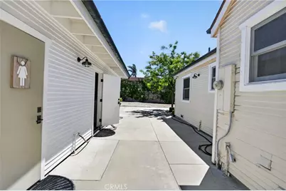 17066 Palmdale, Huntington Beach, CA 92647 - Photo 34