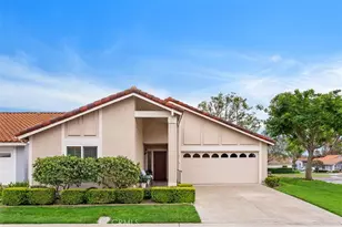 27684 Calle Valdes, Mission Viejo, CA 92692 - Photo 2