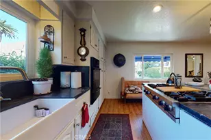 1038 W 2nd, San Pedro, CA 90731 - Photo 8
