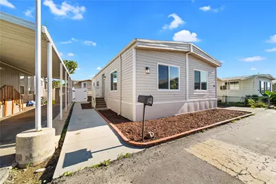9080 Bloomfield, Cypress, CA 90630 - Photo 32