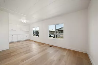 9080 Bloomfield, Cypress, CA 90630 - Photo 12