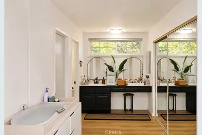 17986 Santa Olivia, Fountain Valley, CA 92708 - Photo 32