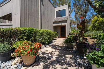 2 Rocky Glen, Irvine, CA 92603 - Photo 2