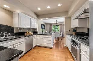 2 Rocky Glen, Irvine, CA 92603 - Photo 14