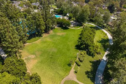 2 Rocky Glen, Irvine, CA 92603 - Photo 38