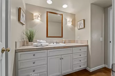 2 Rocky Glen, Irvine, CA 92603 - Photo 20