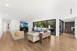 912 Honeywood Rd, Los Angeles, CA 90049 - Photo 10