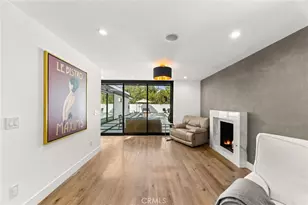 912 Honeywood Rd, Los Angeles, CA 90049 - Photo 22