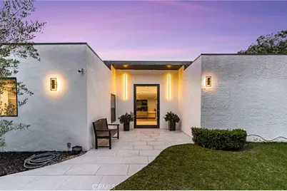 912 Honeywood Rd, Los Angeles, CA 90049 - Photo 2