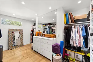 912 Honeywood Rd, Los Angeles, CA 90049 - Photo 40