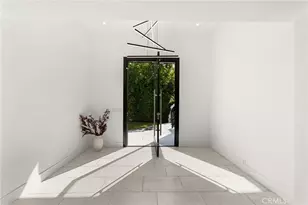 912 Honeywood Rd, Los Angeles, CA 90049 - Photo 20
