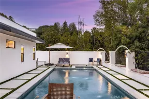 912 Honeywood Rd, Los Angeles, CA 90049 - Photo 58