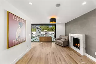 912 Honeywood Rd, Los Angeles, CA 90049 - Photo 24