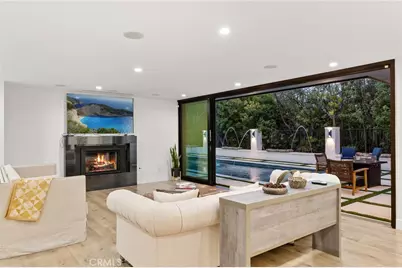 912 Honeywood Rd, Los Angeles, CA 90049 - Photo 8