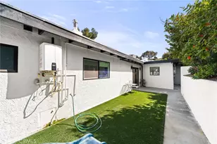 912 Honeywood Rd, Los Angeles, CA 90049 - Photo 54