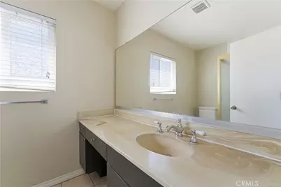 20253 Gifford Street, Winnetka, CA 91306 - Photo 28