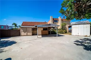 8111 Dartmoor Dr, Huntington Beach, CA 92646 - Photo 44