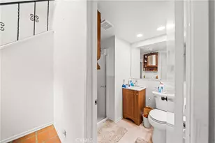 8111 Dartmoor Dr, Huntington Beach, CA 92646 - Photo 18