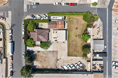 17066 Palmdale, Huntington Beach, CA 92647 - Photo 1