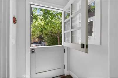 17066 Palmdale, Huntington Beach, CA 92647 - Photo 8