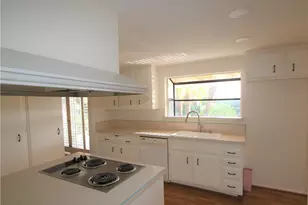 1067 Cheyenne St, Costa Mesa, CA 92626 - Photo 10