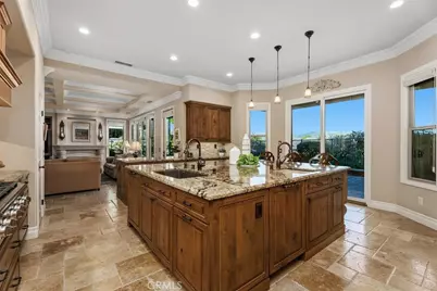 18 Claremont, Coto de Caza, CA 92679 - Photo 4
