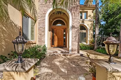 18 Claremont, Coto de Caza, CA 92679 - Photo 2
