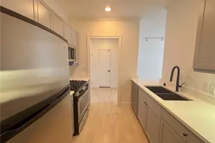 2414 Watermarke, Irvine, CA 92612 - Photo 2