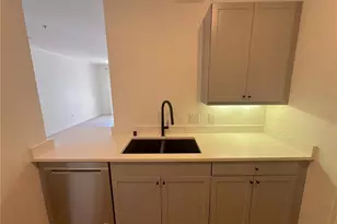 2414 Watermarke, Irvine, CA 92612 - Photo 6