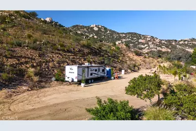 5589 Rainbow Creek Road, Fallbrook, CA 92028 - Photo 14
